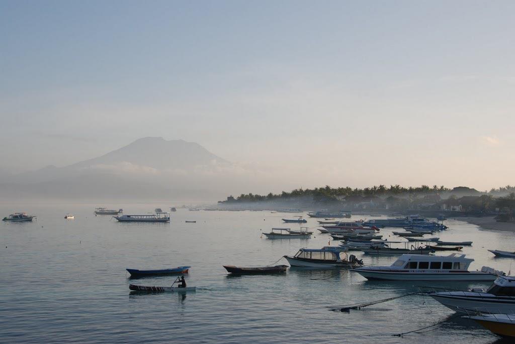 Stunning view of the coastline and boats in the bay on Nusa Lembongan.