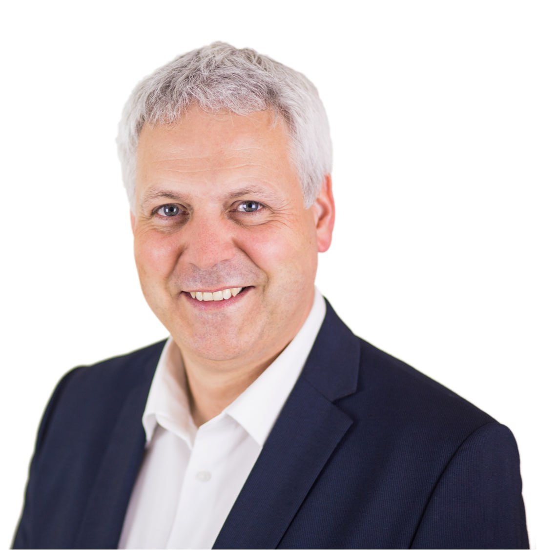 Ulrich Paar ist zertifizierter Six Sigma Master Black Belt, Trainer und Berater mit über 20 Jahren Erfahrung in Qualitätsmanagement und Prozessoptimierung. Seine Leidenschaft: Komplexe Themen einfach erklären – praxisnah, verständlich und wirkungsvoll.