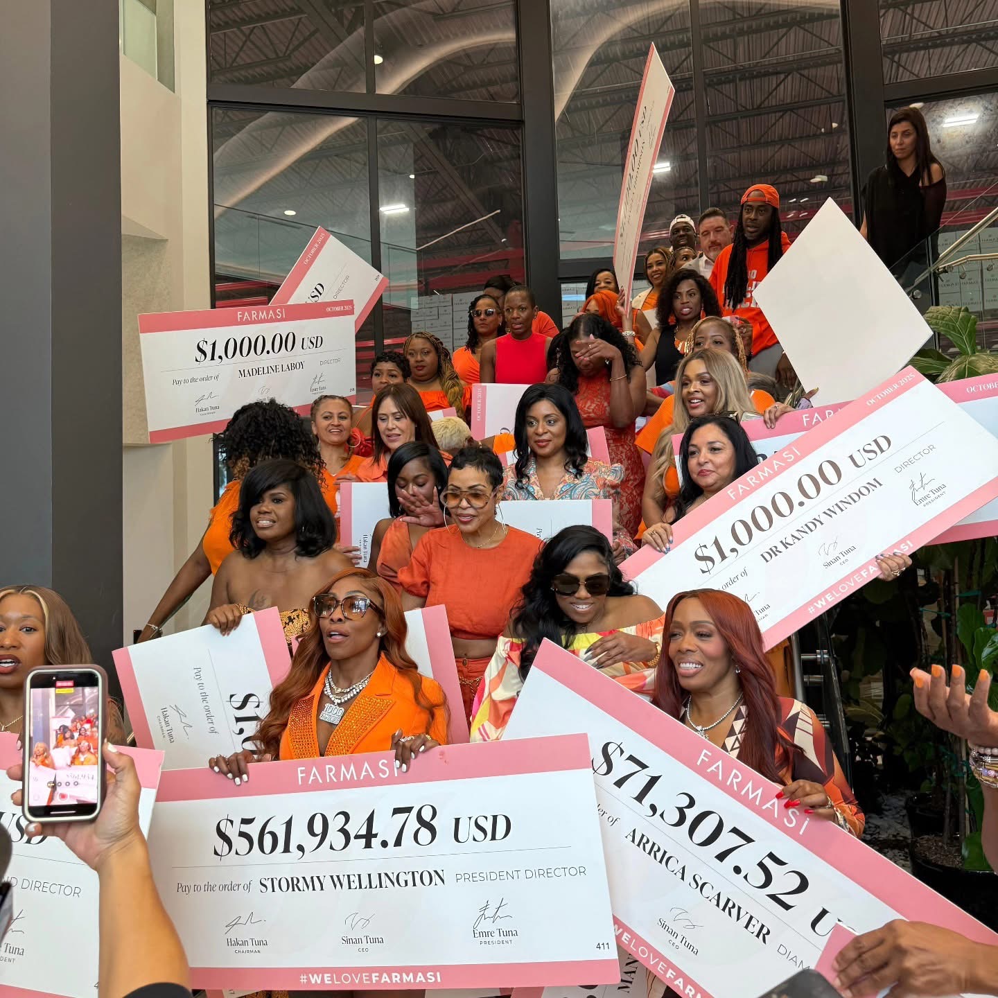 success with farmasi