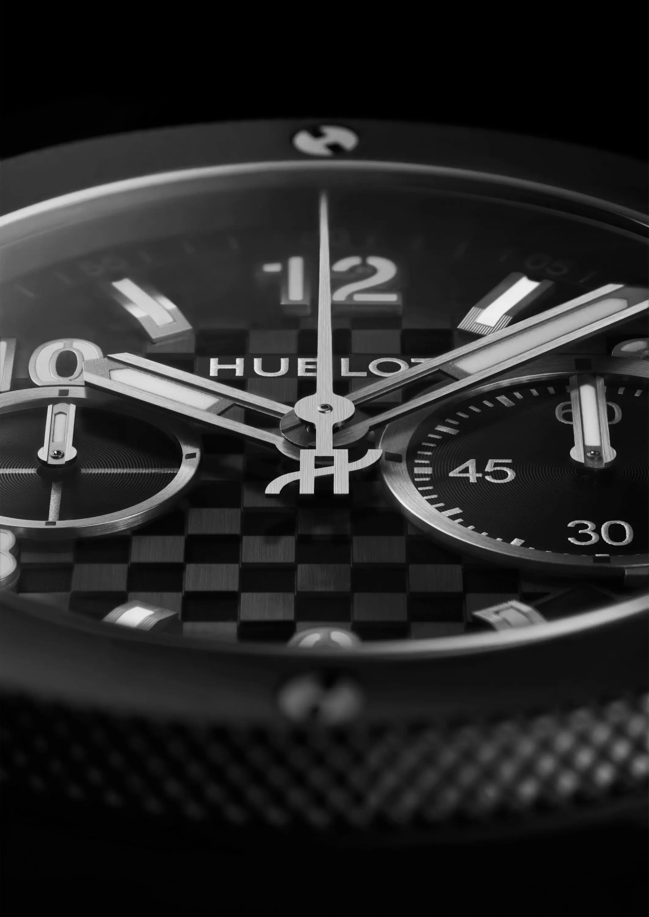 Hublot Big Bang Original Unico side profile highlighting 43 mm case and pushers