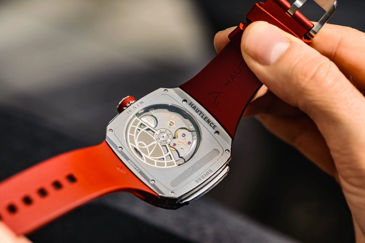 Caseback of the Hautlence Linear Series 3 Red Passion showcasing the D50 calibre and oscillating weight