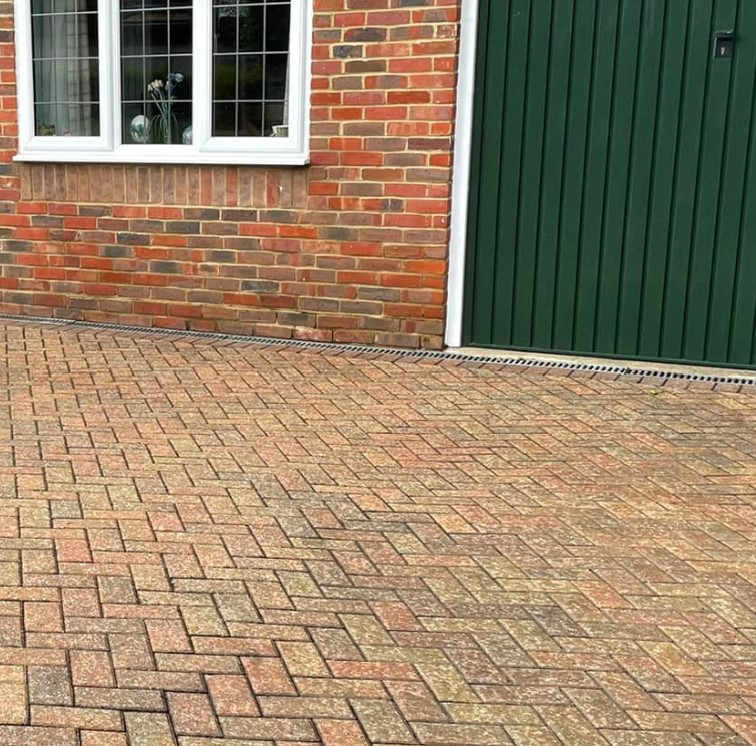 driveway cleaning by alpine cleaning