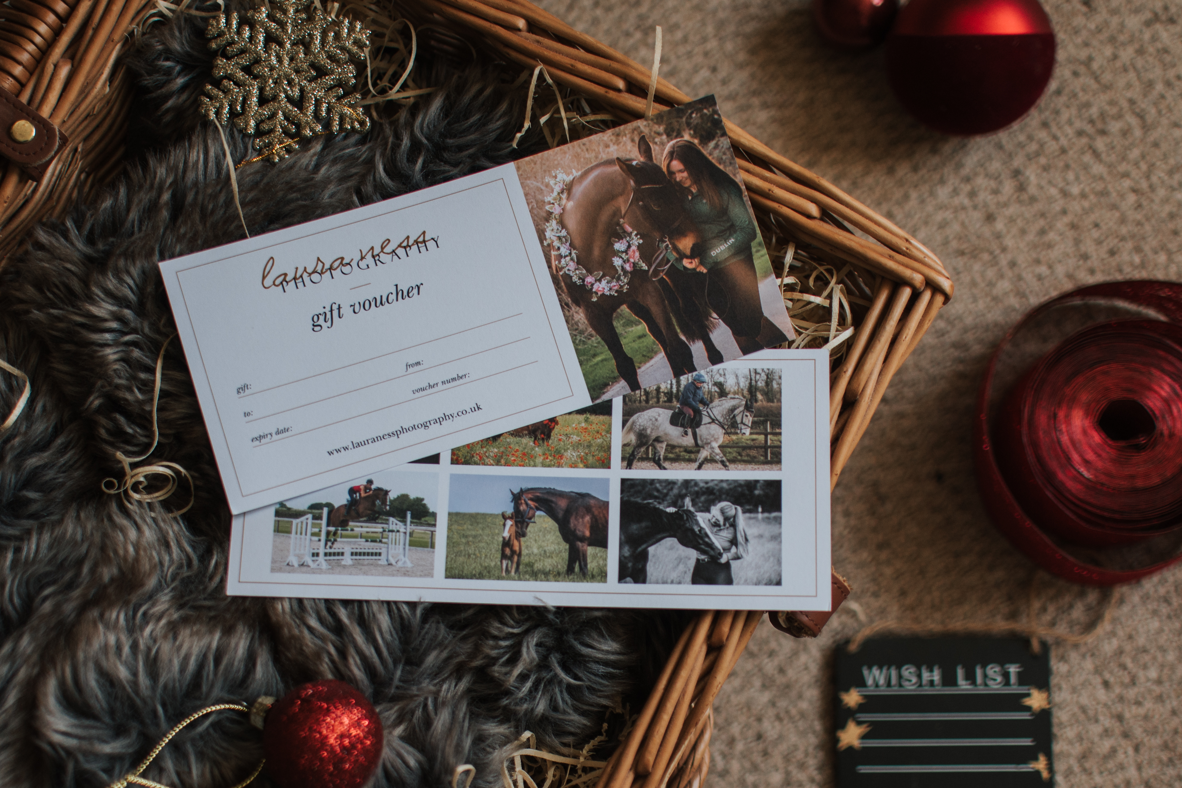 equine photoshoot gift voucher