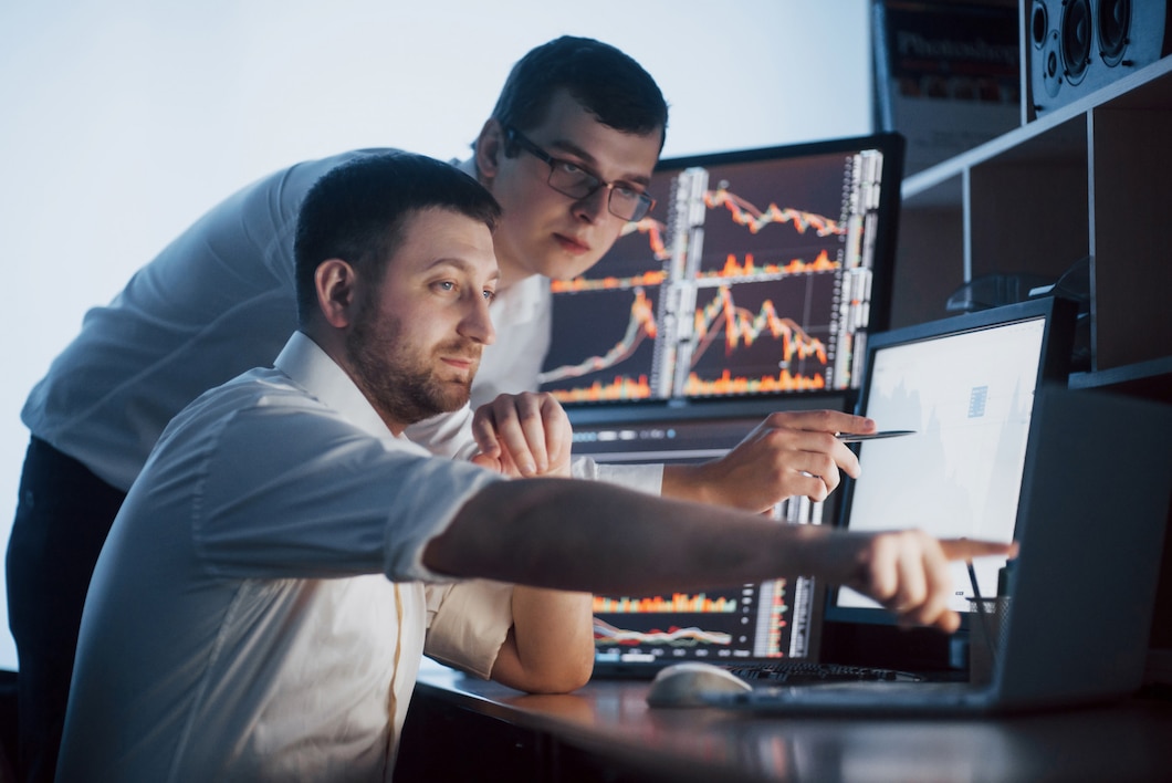 Team of stockbrokers