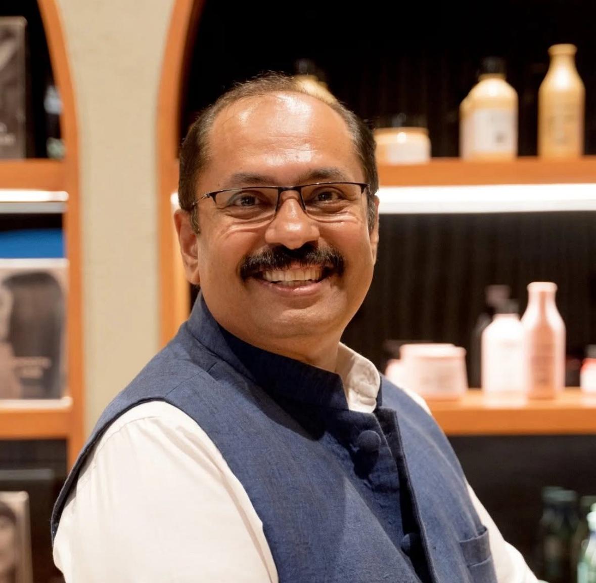 Dr.Chackochen Mathai