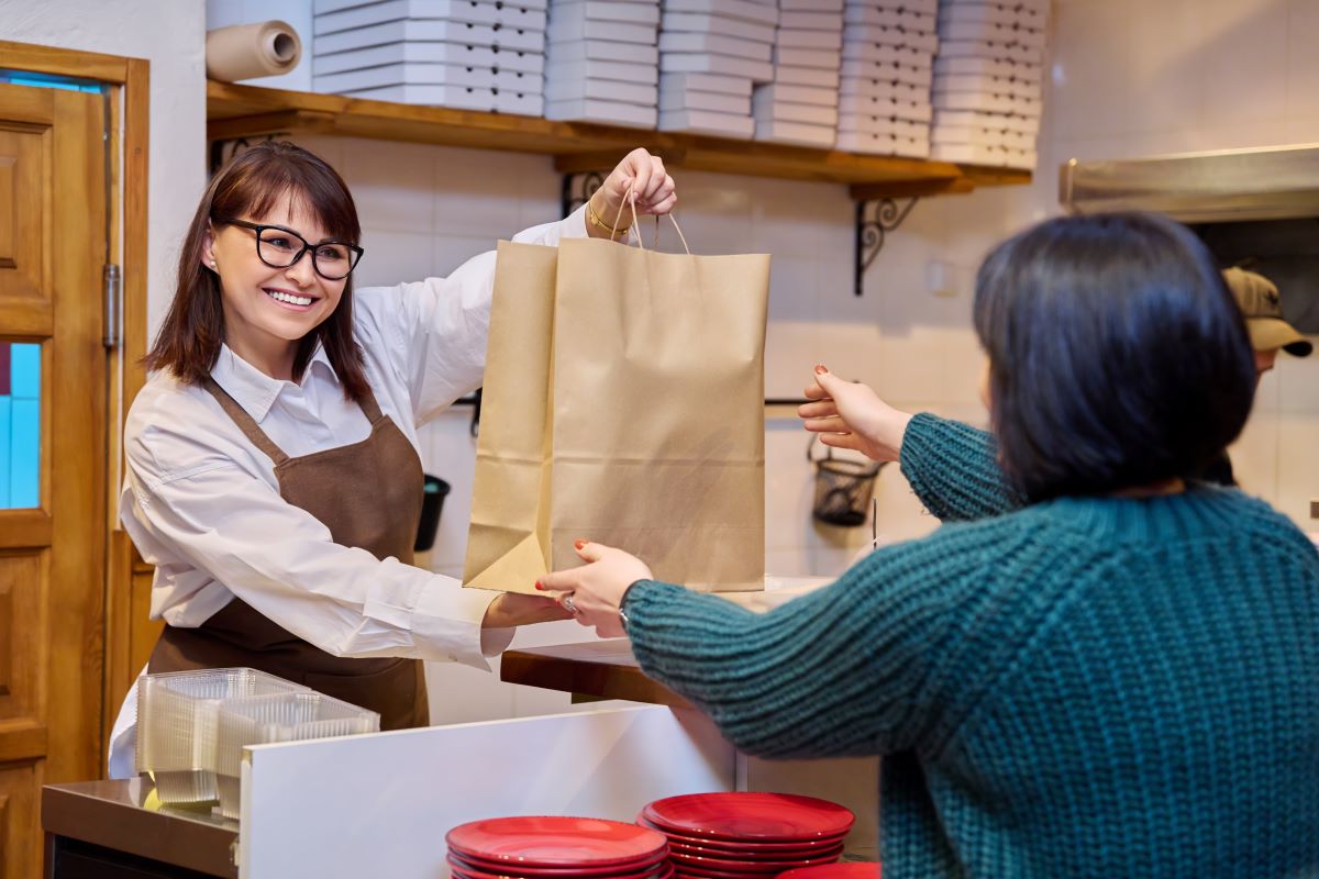 worker listens to customer needs and creates loyalty