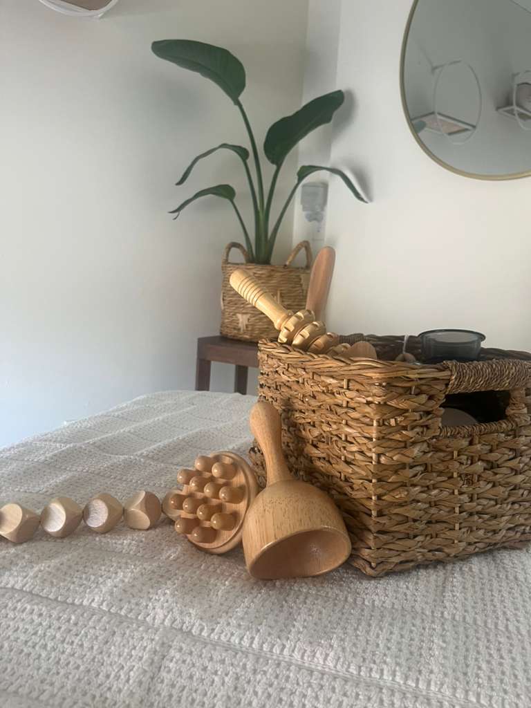 Remedí massage session hero image