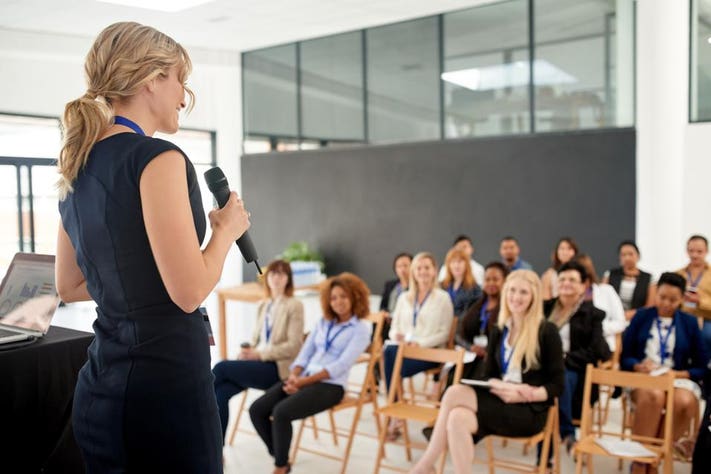 Confident Public Speaking: Strategies & Resources for Effective Communication