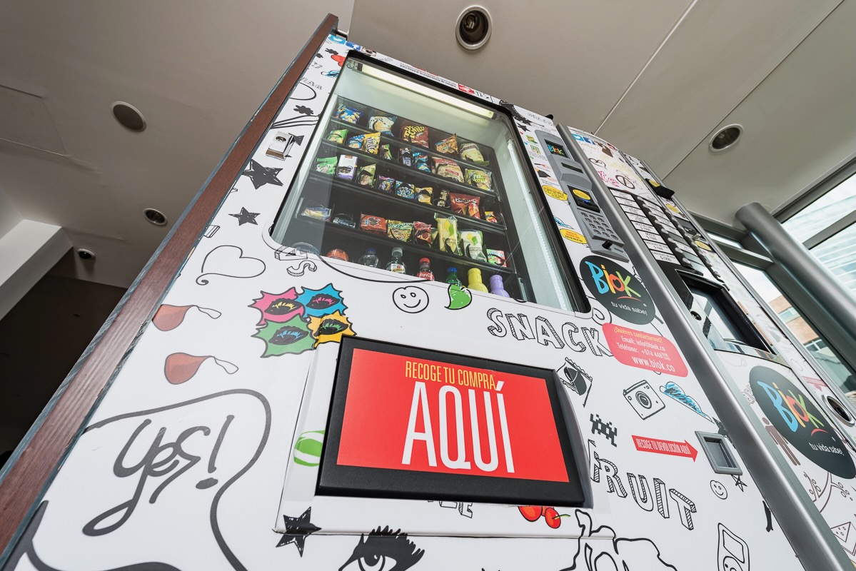 maquina vending de snacks
