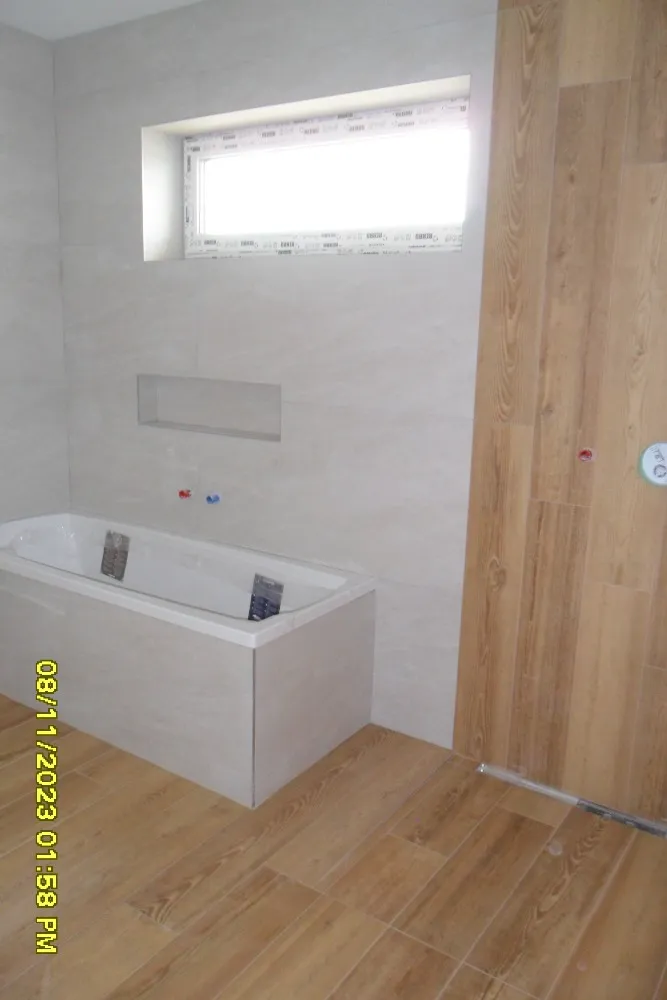 Photo 50