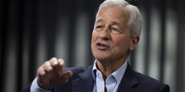 ‘Before any crash it felt great’: Jamie Dimon isn’t sold on the good news coming out of the U.S. economy, saying it may prove a precursor of a recession