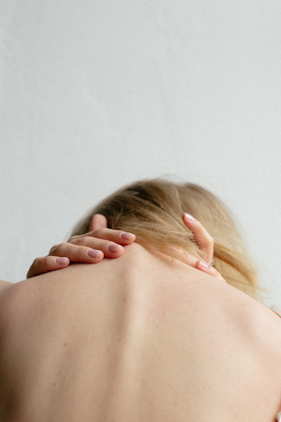photo-muscle-tension-neck-pain