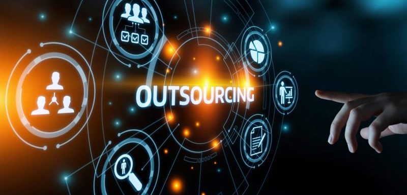 IT Outsourcing in Los Angeles: Pros and Cons of Partnering with a Local MSP