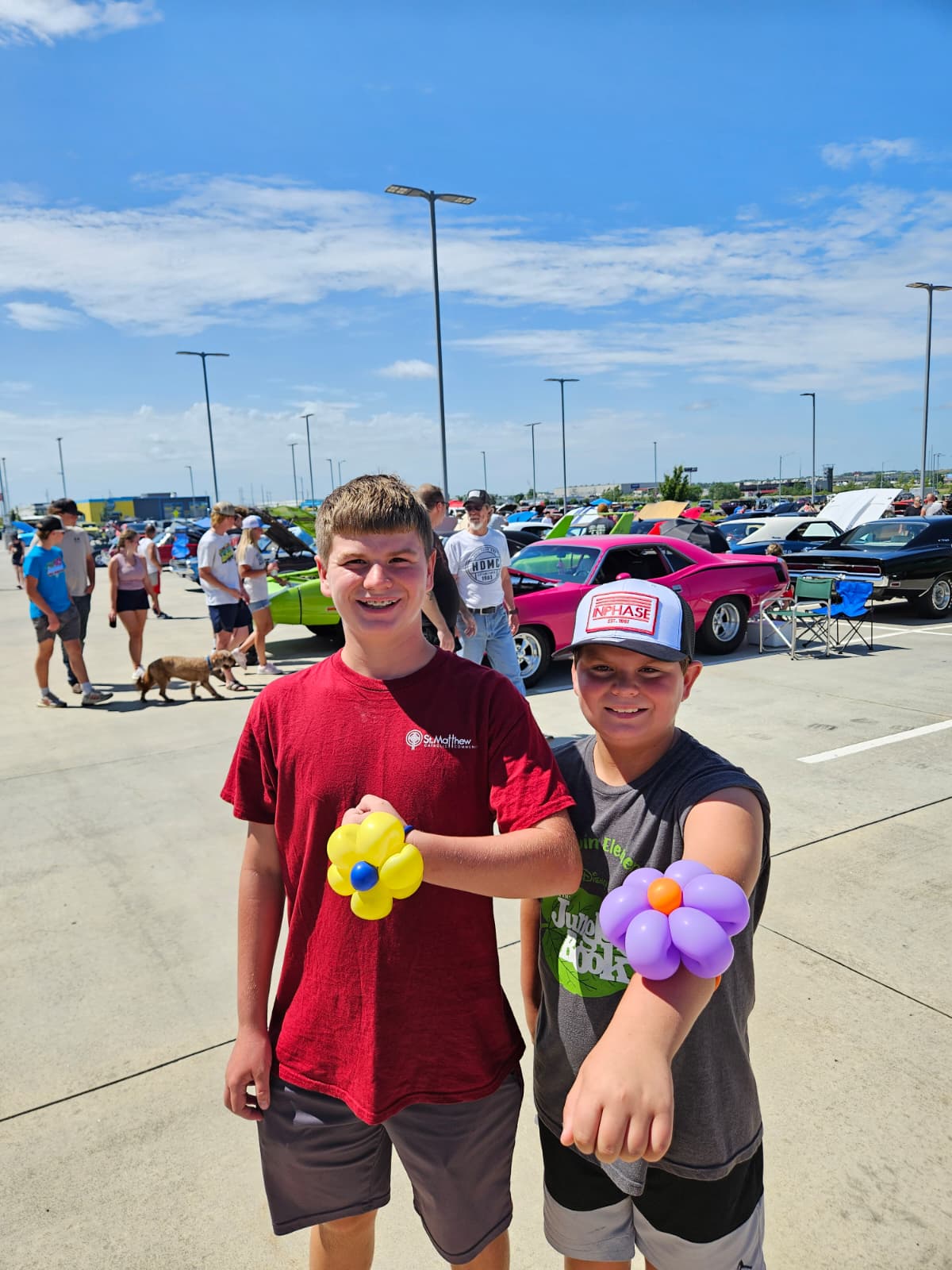 kids with balloons
