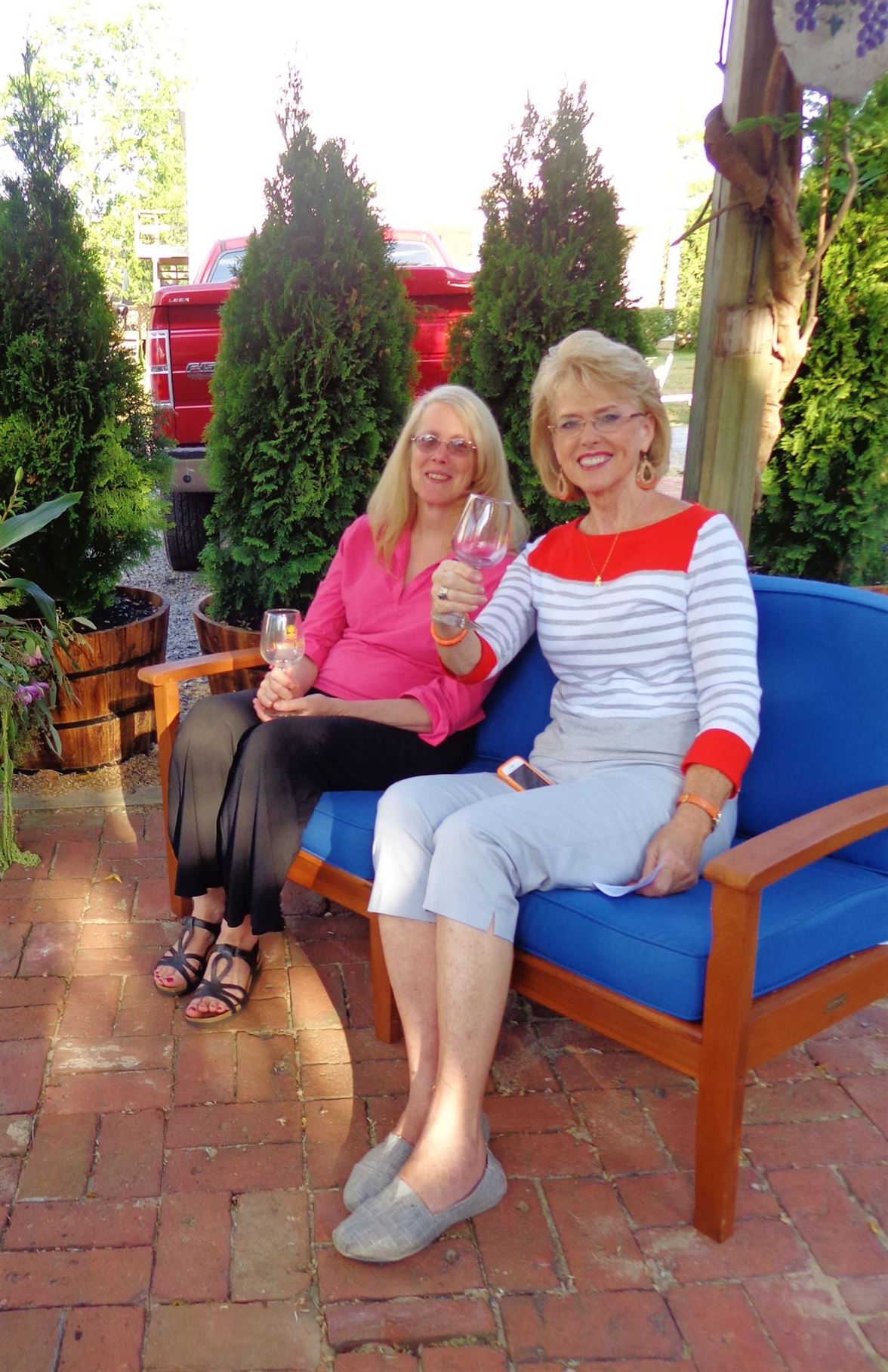 Guests at the Turnbridge B & B open house on Shalavee.com