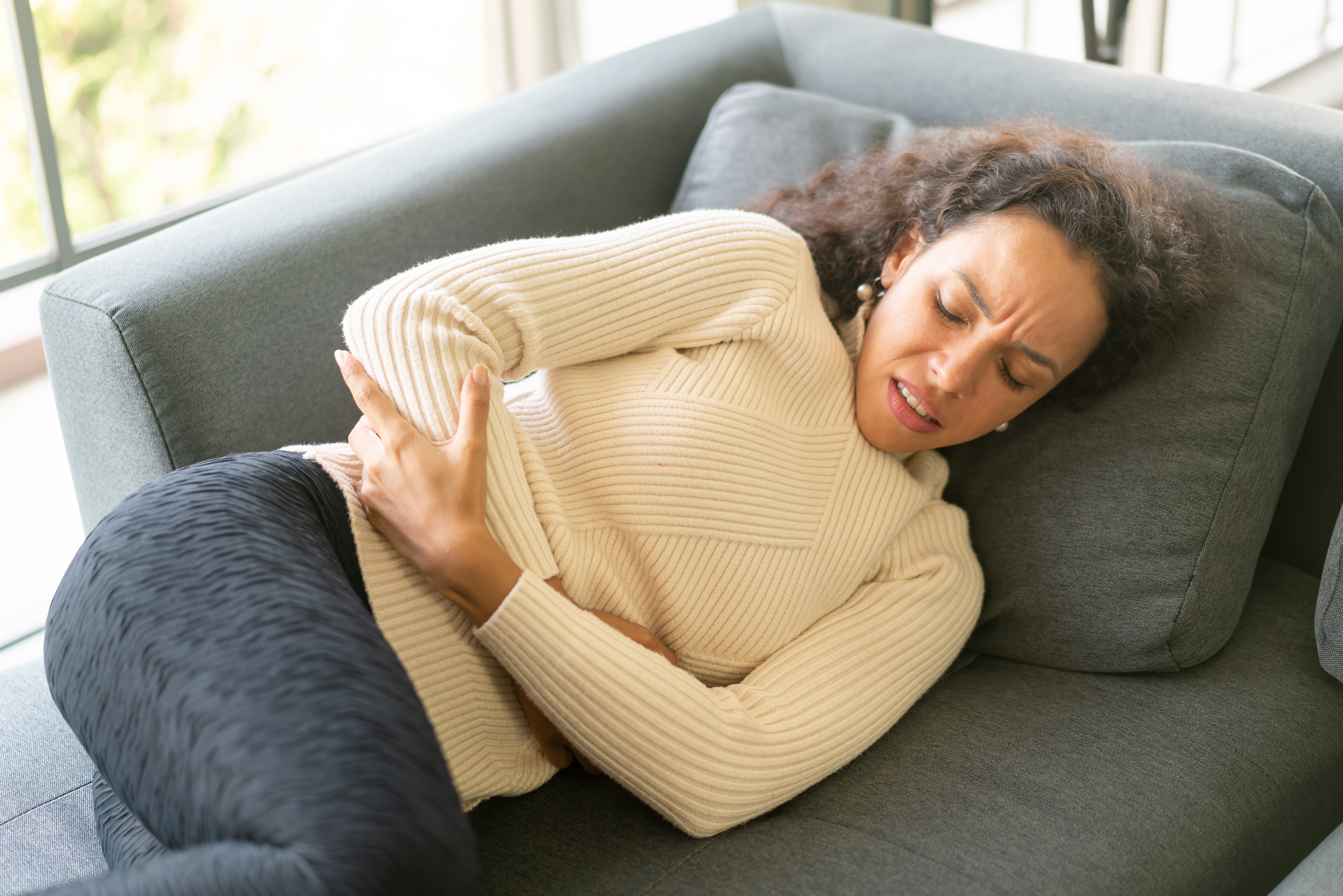 woman belly pain