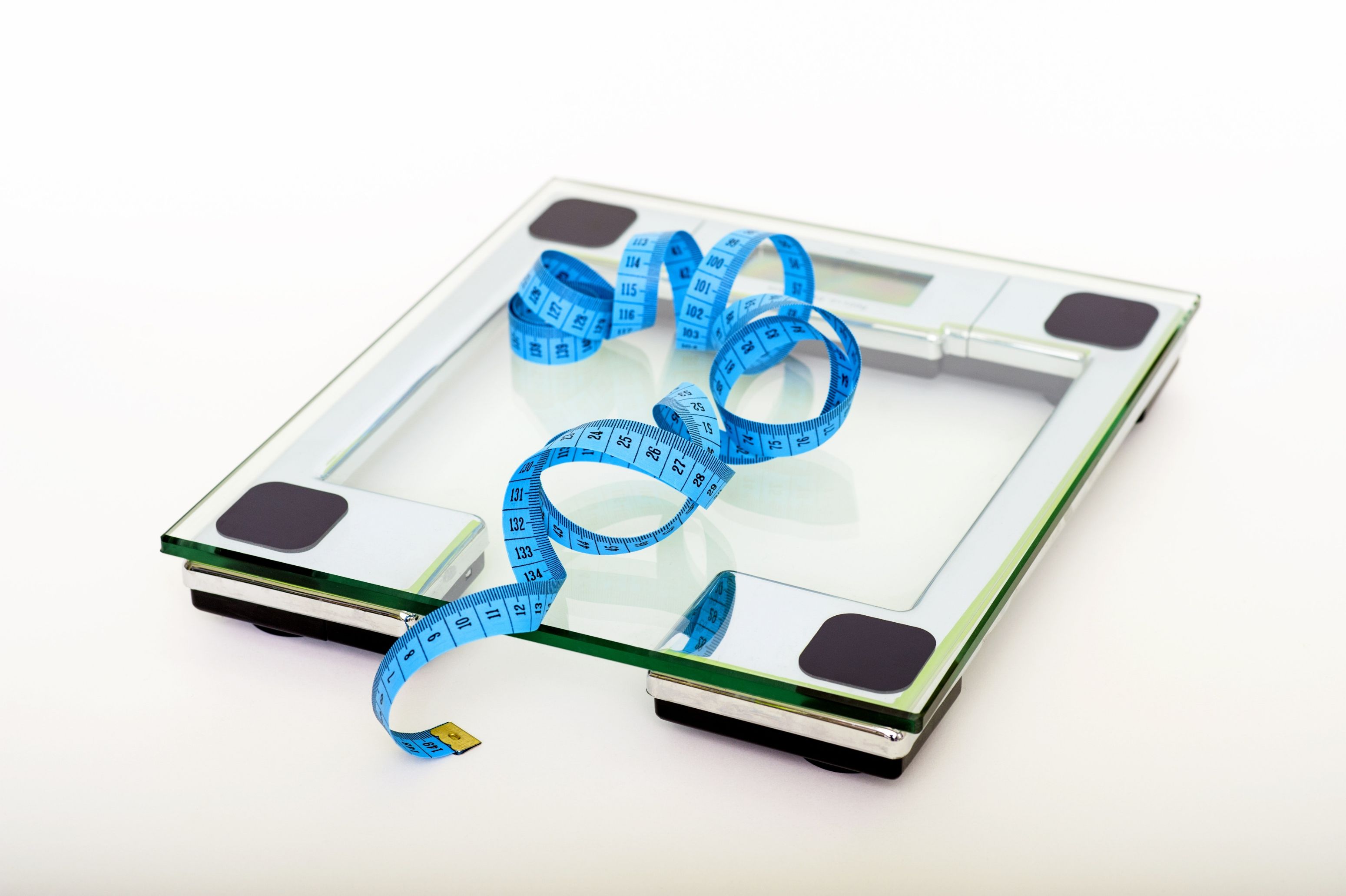 Ruler on a scale from easy weight loss with Semaglutide