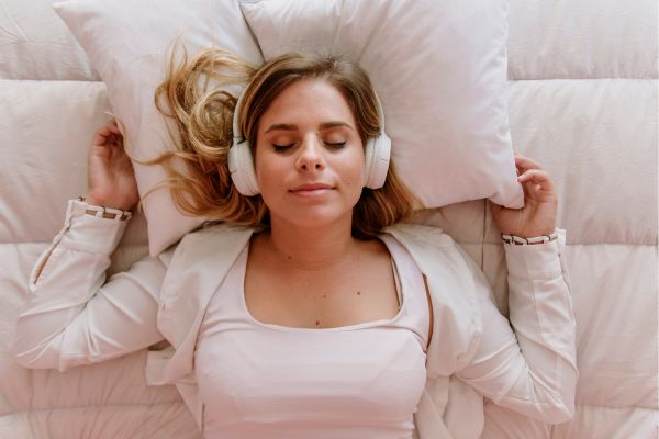 Listening to a guided relaxation helps with work related stress Listening to a guided relaxation helps with work related stress