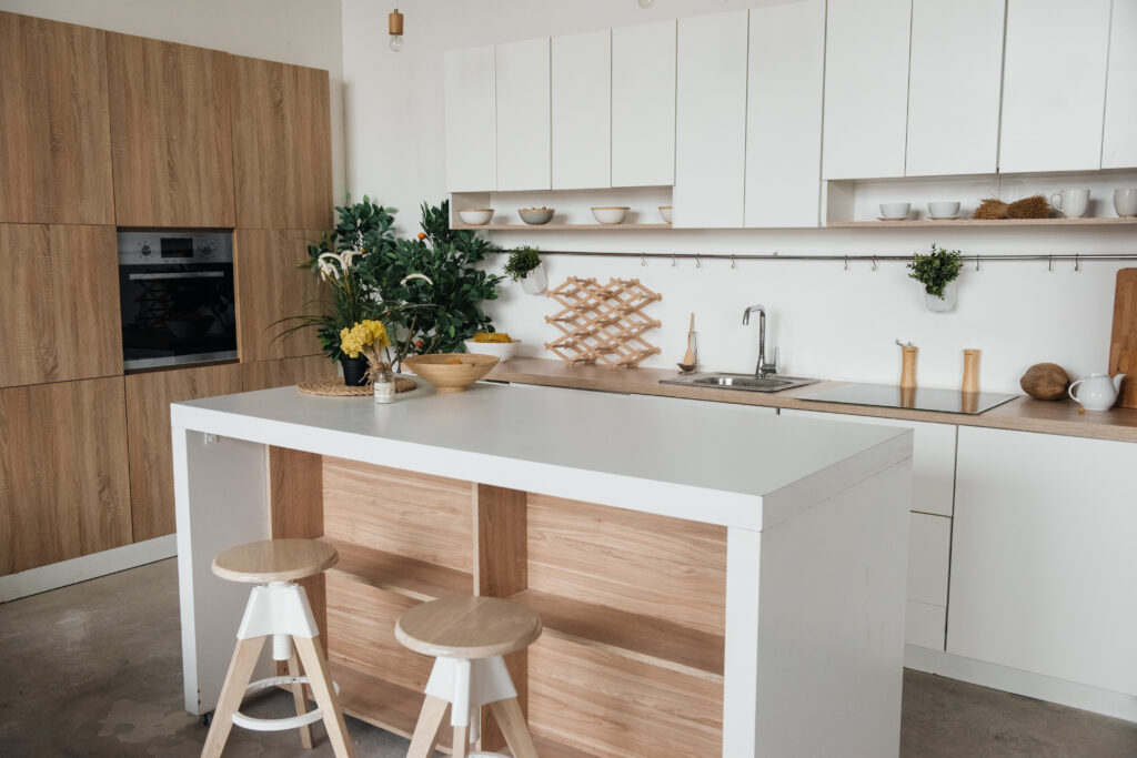 Explore creative small kitchen island ideas suitable for any space and budget. Discover clever solutions to maximize functionality and style in compact kitchens.