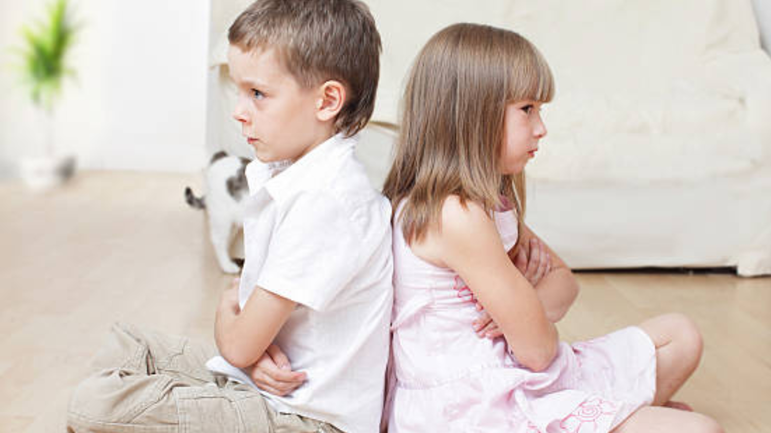 Disadvantages of Being Jealous of Siblings Disadvantages of Being Jealous of Siblings
