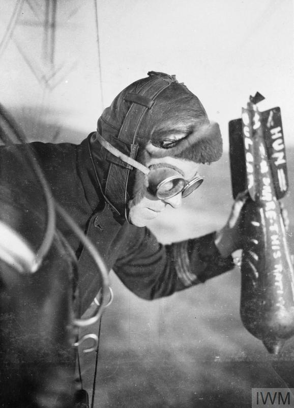 Soldier dropin dat bomb boi Soldier dropin dat bomb boi