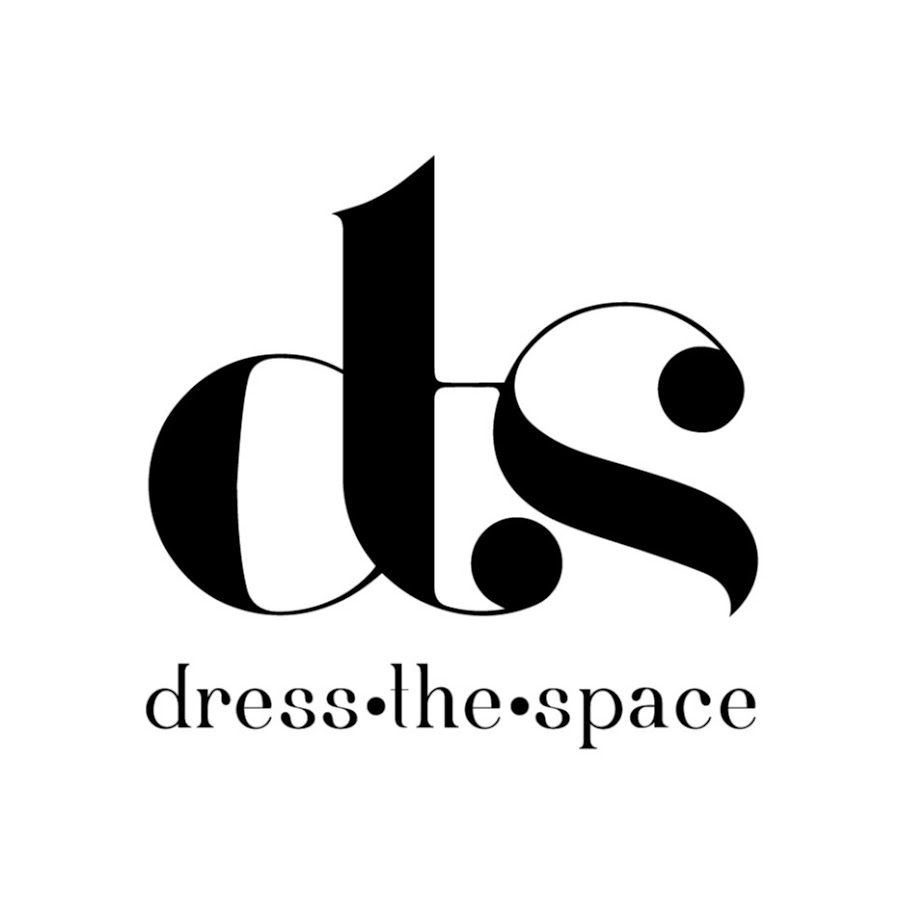 Reem Mousilli business logo