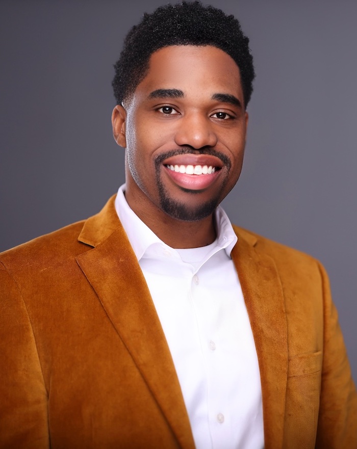 Unlock Your Real Estate Dreams with Tyrone Green: Your Trusted Chicago Realtor! Welcome to Tyrone Green Real Estate. With five remarkable years of accomplishments, I am your seasoned real estate professional, known for orchestrating multi-million dollar sales and earning accolades from clients and esteemed publications. I specialize as a Listing agent, buying expert, and investment virtuoso, utilizing my expertise to empower you with informed decisions for buying, selling, or investing. Your aspirations are my priority, backed by unparalleled support and guidance. Experience realty excellence at Tyrone Green Real Estate. Your journey to real estate success starts here, where trust merges seamlessly with results.
