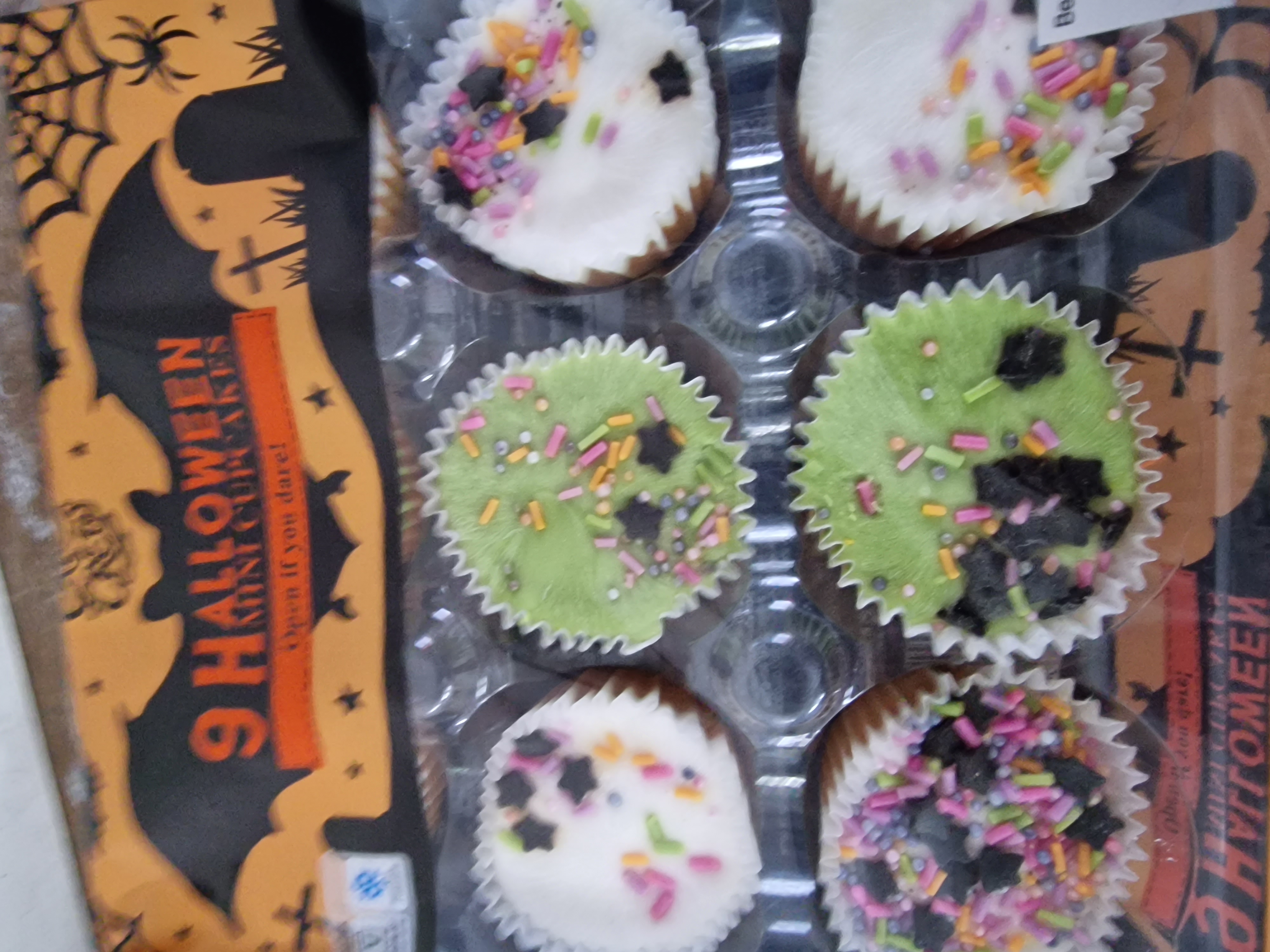 Halloween cupcakes for children with ultra processed food