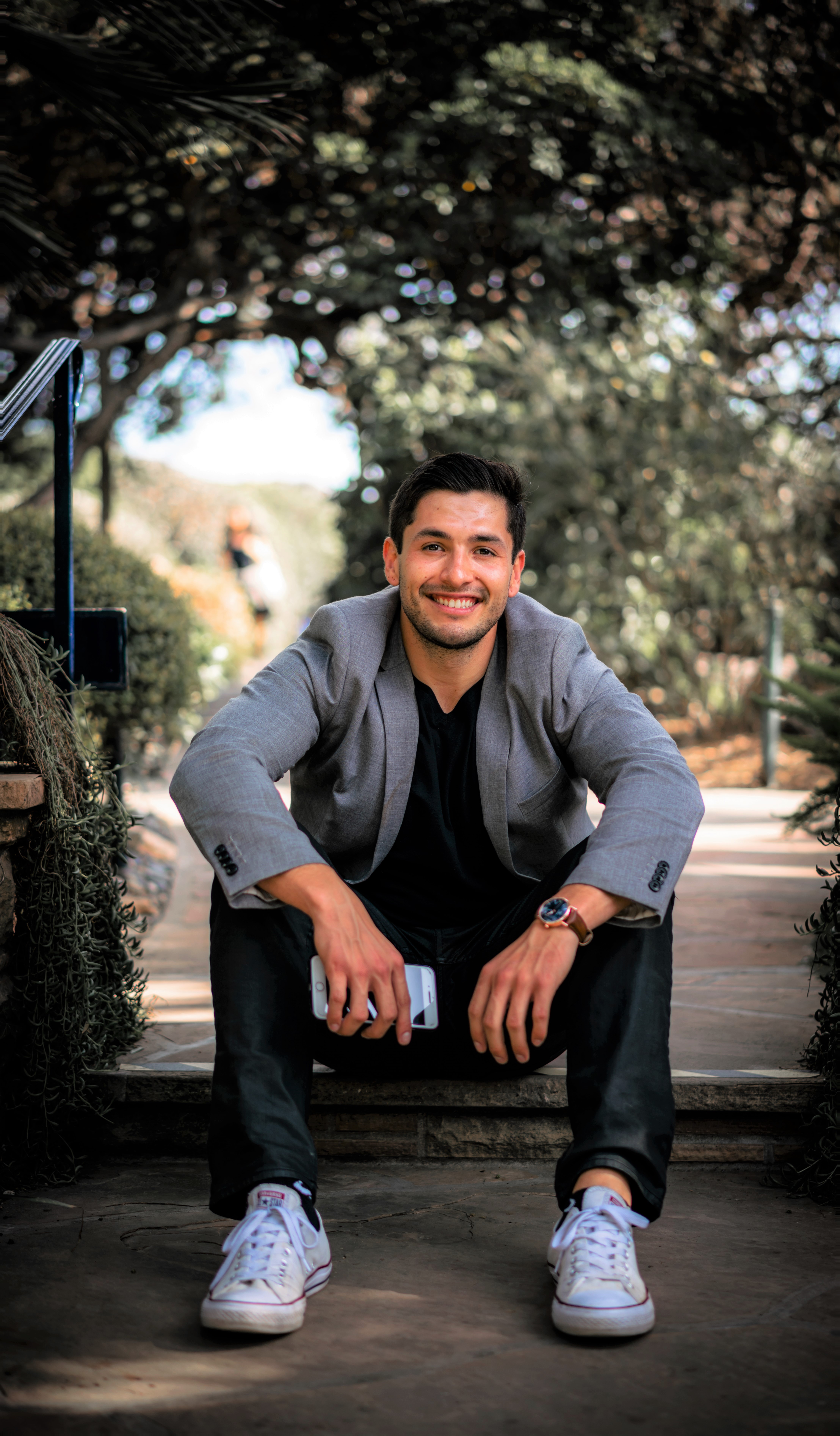 Joey Wilder, award-winning relationship and leadership coach, entrepreneur, and founder of Growth Partners Marketing, featured for his work in SEO, digital strategy, and men's transformation programs.