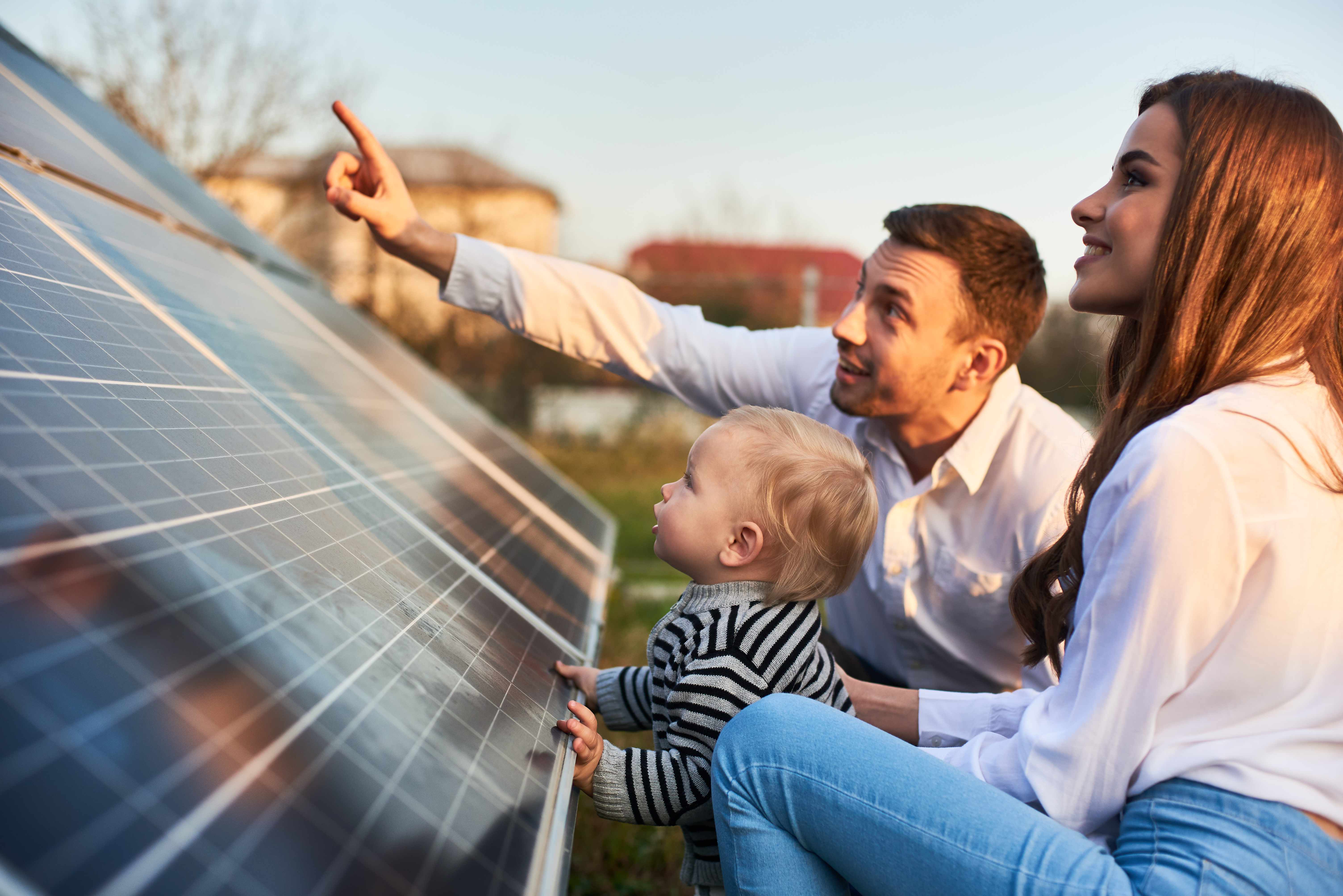 The Benefits of Solar Panels for Homeowners & Home Builders