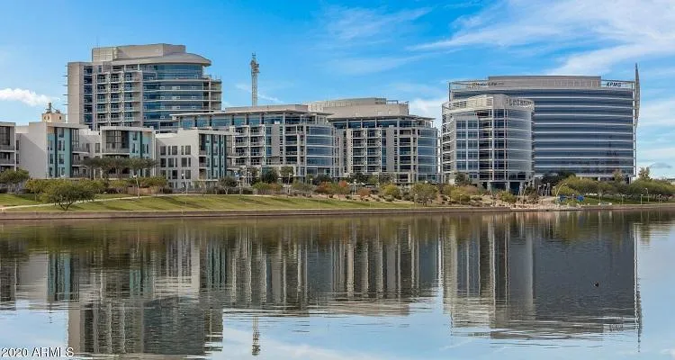 Living On Tempe Town Lake, Arizona