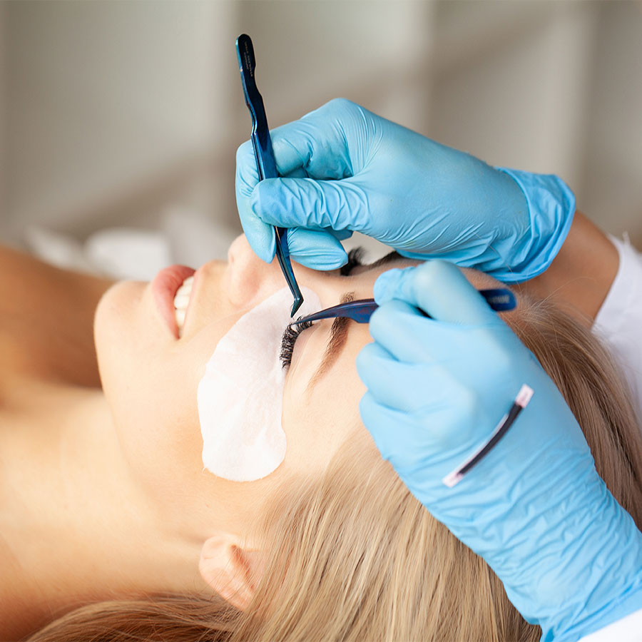 Eyelashes & Eyebrows