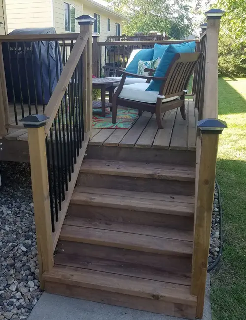 Deck stairs and post detail