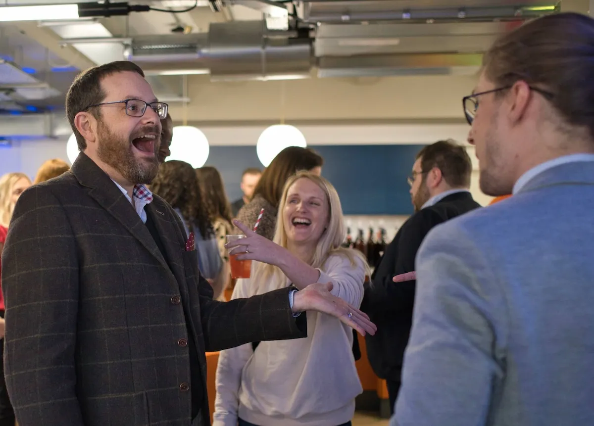 Alex Sladman - Corporate Event Magician 5