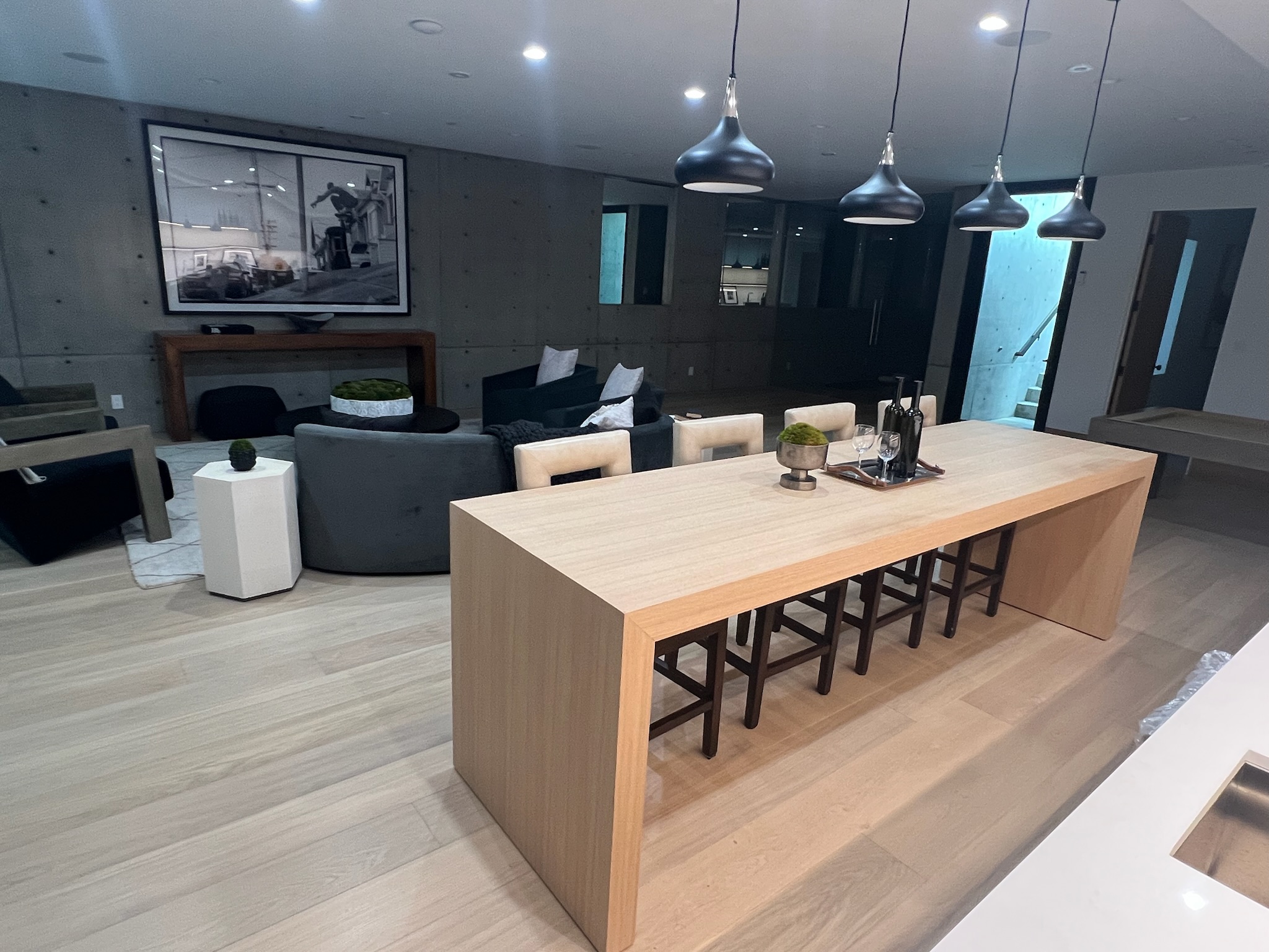 Boaz Construction kitchen renovation in Newbury Park with upgraded fixtures and spacious island.