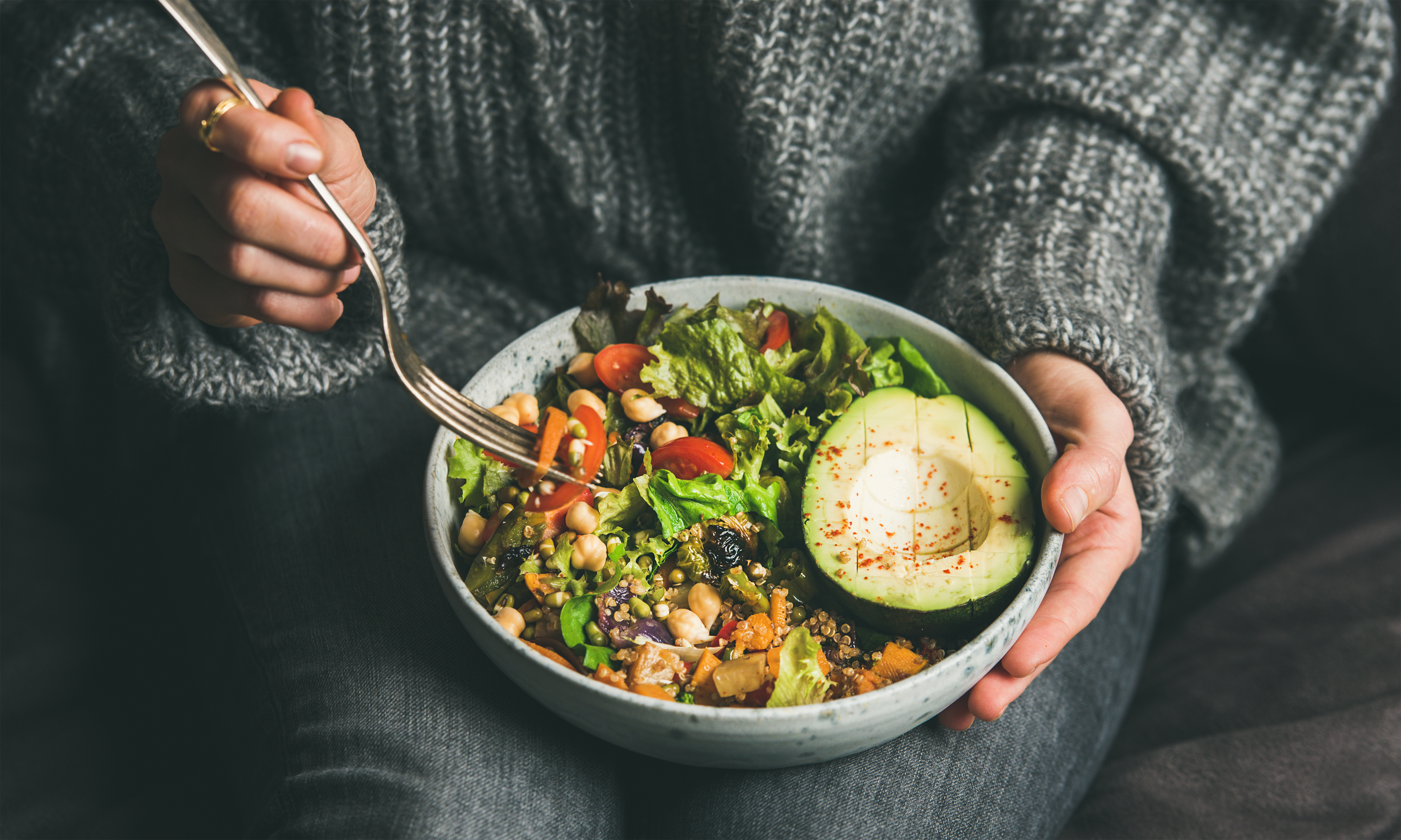 Nutrient-dense salad with avocado, legumes, and leafy greens — ideal foods for wound healing recommended by Royal Wound Care.