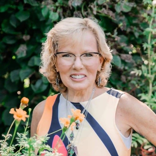 Photo of Robin Lawrence