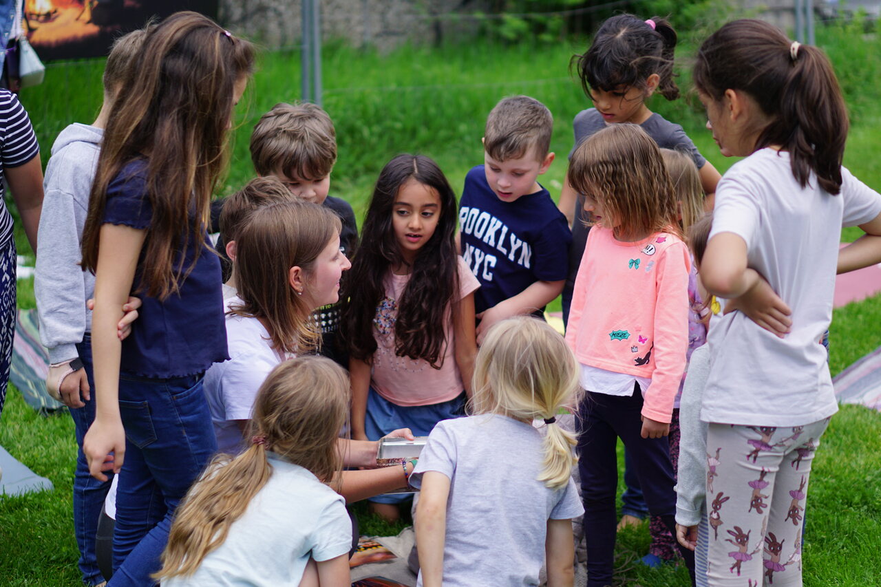 Yoga mit Kindern verbessert das Sozialverhalten