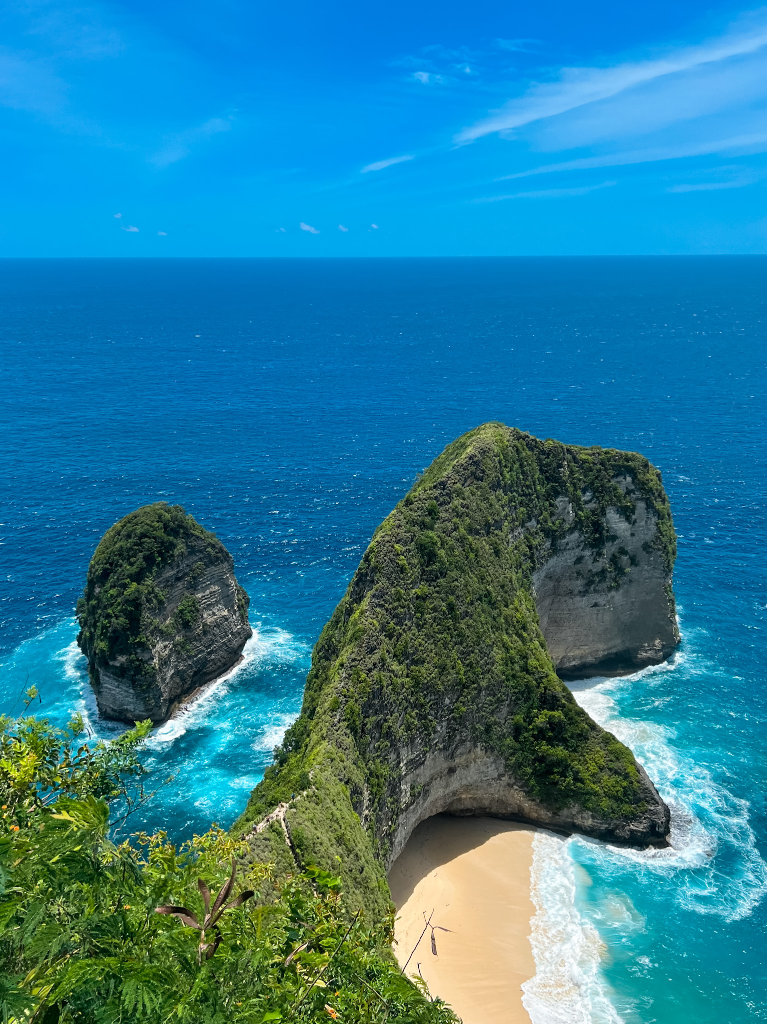 Kelingking Viewpoint in nusa penida