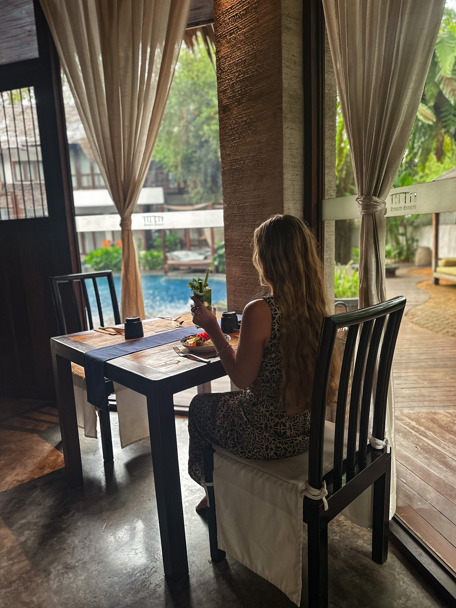 eating at villa samadhi in kuala lumpur