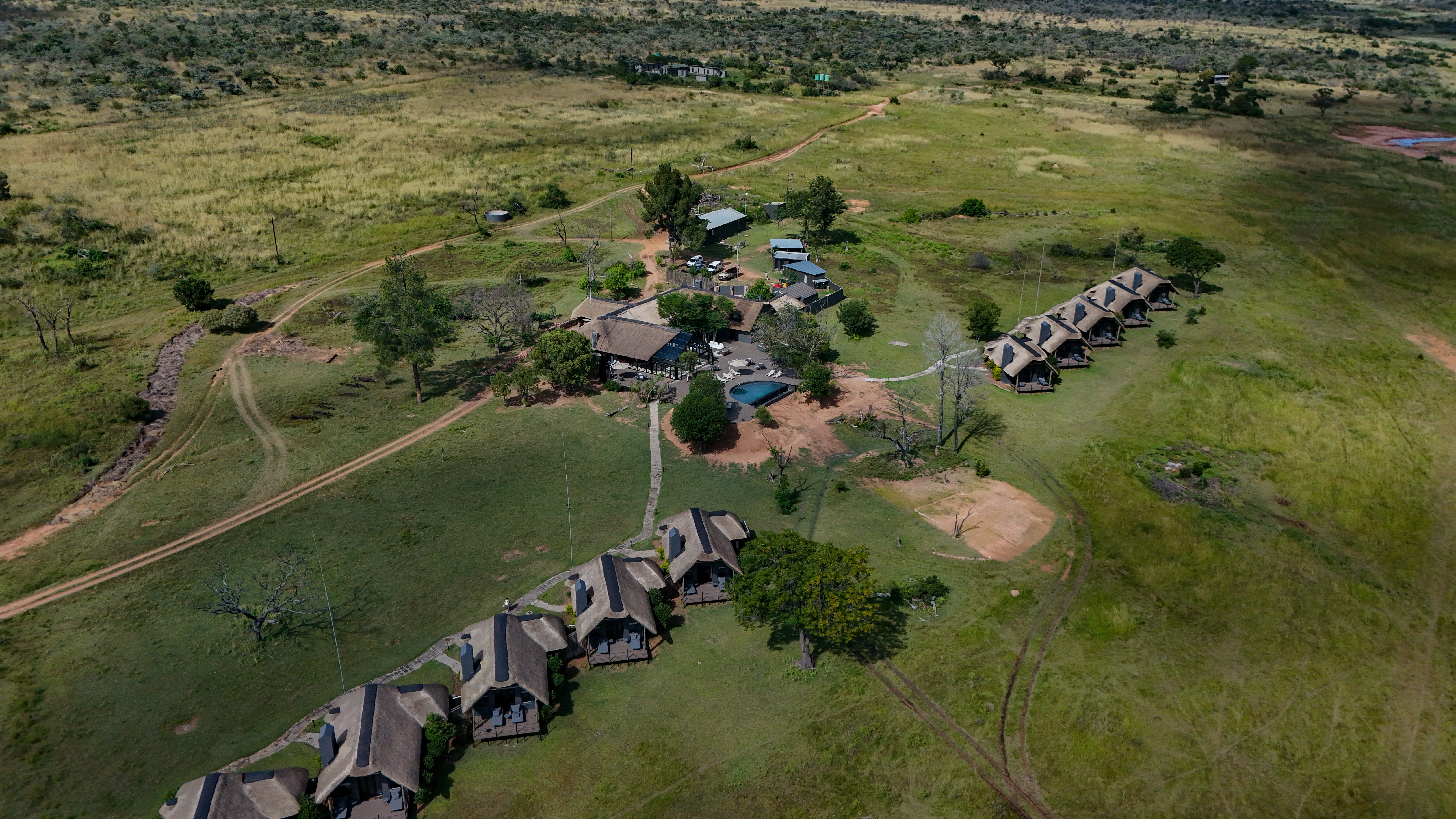 luxury hotels in entebeni national park