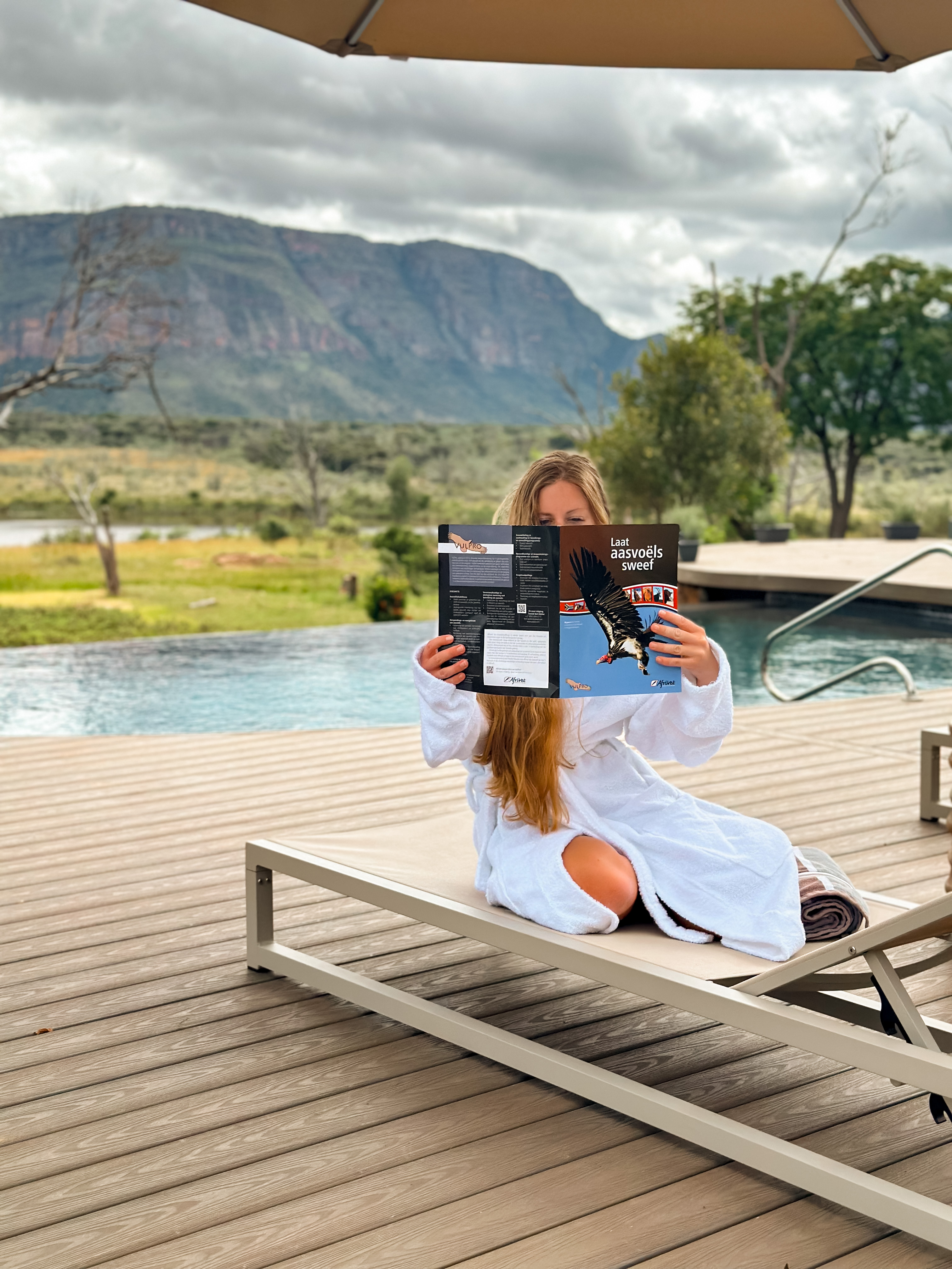 luxury hotels in entebeni national park