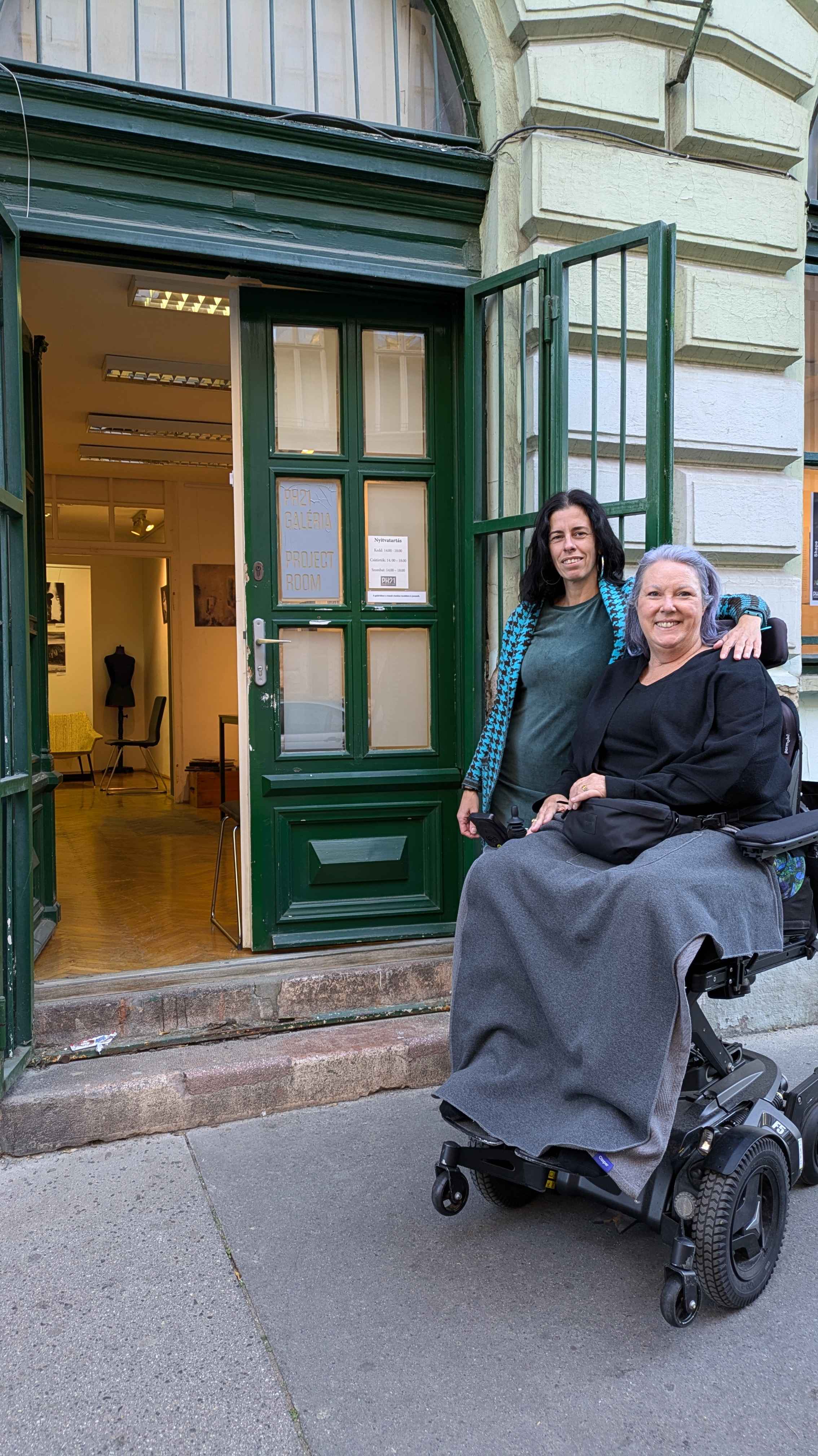 Anita and Heather outside the PH21 GALLERY