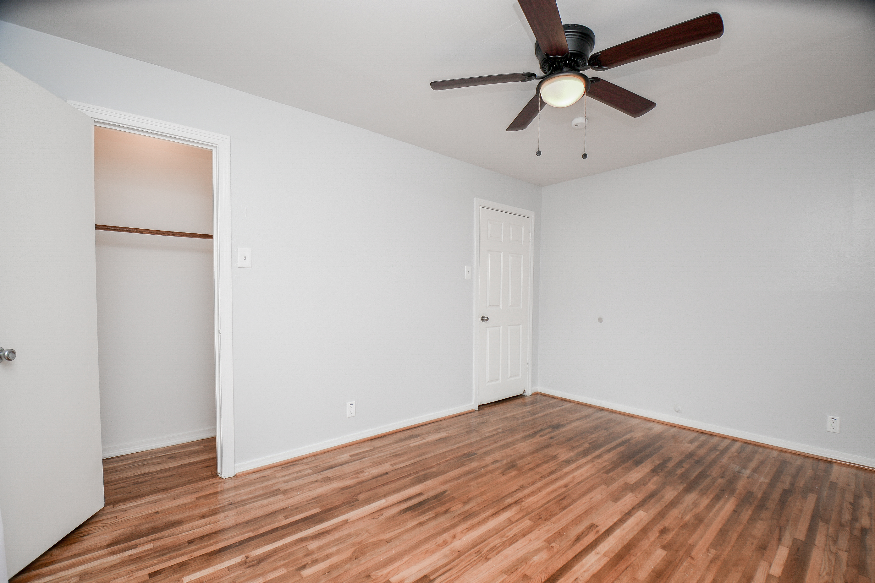 2824 Dalton St photo 13