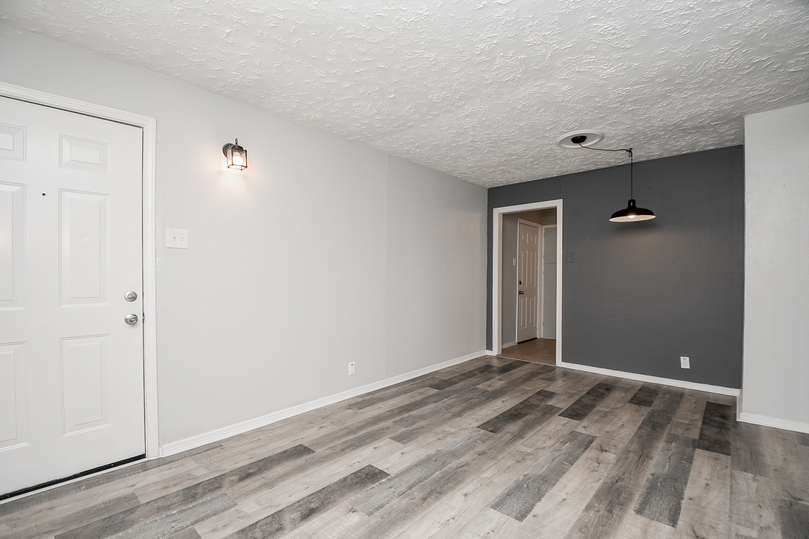 2824 Dalton St photo 6