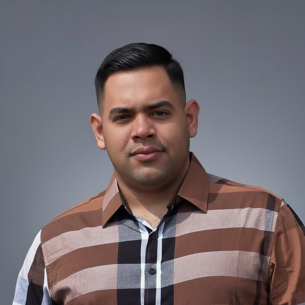 Arneld Castellanos - Web Designer & N8N Specialist