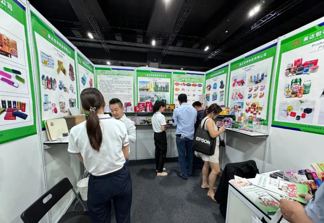 Child-Resistant Packaging,Food-Grade Cannabis Containers,Vape Pen Packaging, Compliant Cannabis Packaging,Recyclable Marijuana Packaging,Custom Cannabis Packaging,Cannabis Container Solutions,Lip Balm Tins,Makeup Palettes,Soap Tins Custom Packaging,Eco-Friendly Packaging