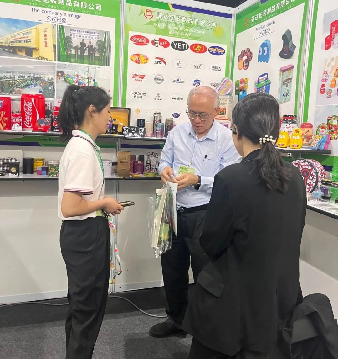 Child-Resistant Packaging,Food-Grade Cannabis Containers,Vape Pen Packaging, Compliant Cannabis Packaging,Recyclable Marijuana Packaging,Custom Cannabis Packaging,Cannabis Container Solutions,Lip Balm Tins,Makeup Palettes,Soap Tins Custom Packaging,Eco-Friendly Packaging