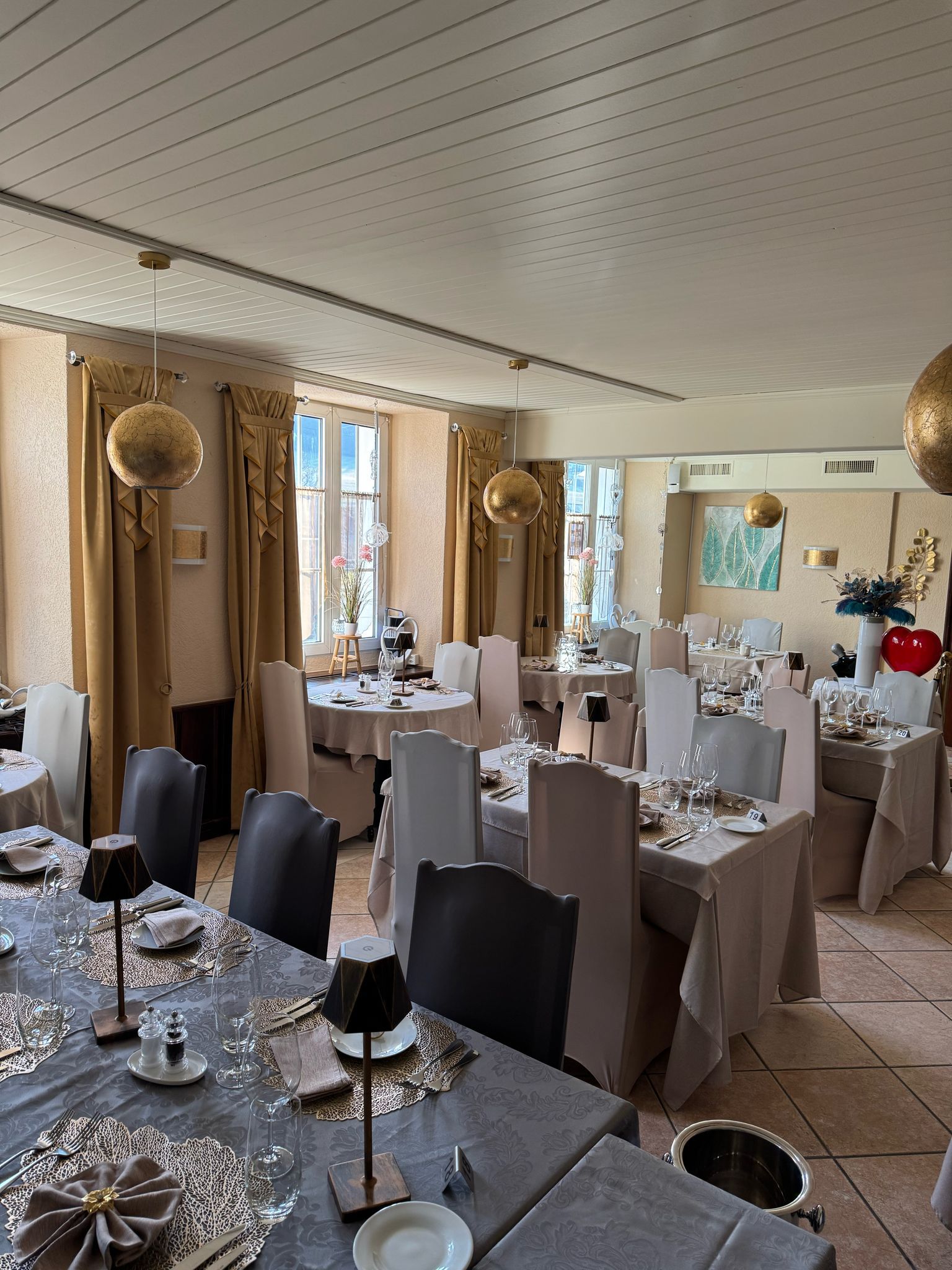 hôtel Sorvilier / hébergement Jura bernois / week-end détente Moutier / restaurant familial Sorvilier / brunch dimanche Jura / hôtel Reconvilier / restaurant Tramelan / séjour gourmand Jura bernois / rodízio à volonté Sorvilier / feijoada Moutier / spécialités suisses Sorvilier / hôtel convivial Court / hôtel avec restaurant Sorvilier / brunch Reconvilier / chambres d’hôtel Jura bernois / restaurant Tavannes / restaurant brésilien Jura / escapade Sorvilier / séjour en couple Jura hôtel Sorvilier / hébergement Jura bernois / week-end détente Moutier / restaurant familial Sorvilier / brunch dimanche Jura / hôtel Reconvilier / restaurant Tramelan / séjour gourmand Jura bernois / rodízio à volonté Sorvilier / feijoada Moutier / spécialités suisses Sorvilier / hôtel convivial Court / hôtel avec restaurant Sorvilier / brunch Reconvilier / chambres d’hôtel Jura bernois / restaurant Tavannes / restaurant brésilien Jura / escapade Sorvilier / séjour en couple Jura