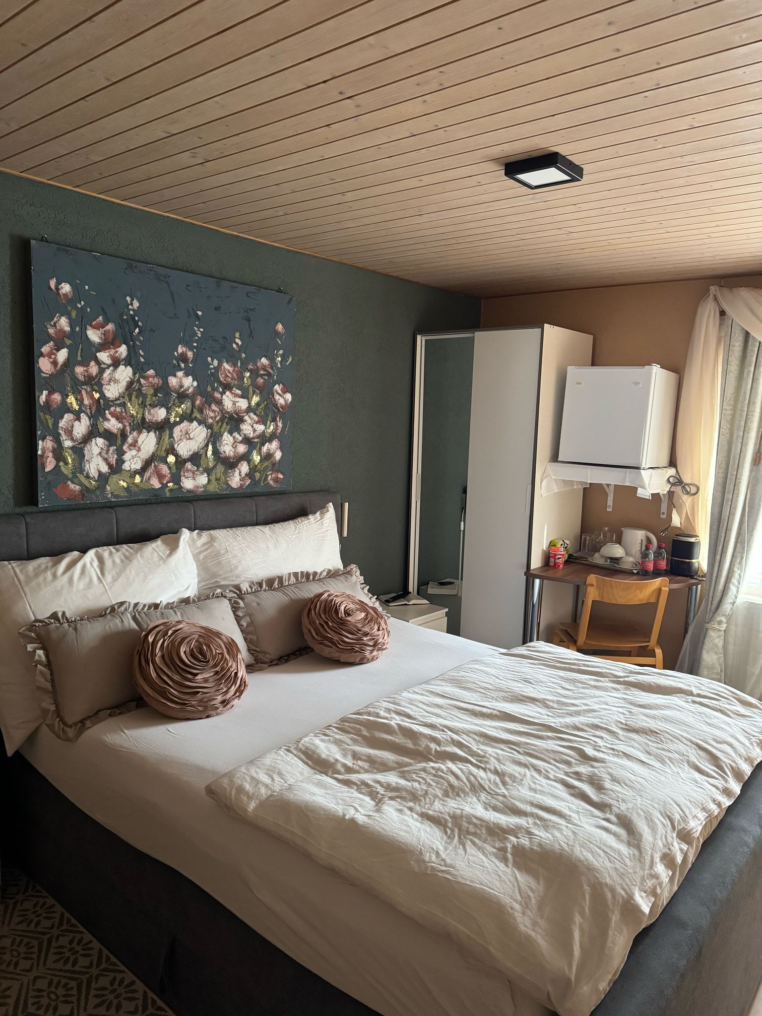 hôtel Sorvilier / chambres d’hôtel Jura bernois / hébergement Moutier / hôtel convivial Sorvilier / nuitée Jura bernois / séjour Sorvilier / hôtel Reconvilier / hébergement Tavannes / hôtel Saint-Imier / hôtel Péry-La Heutte / hébergement Court / hôtel avec restaurant Sorvilier / petit-déjeuner hôtel Jura / hôtel Tramelan / chambres confortables Jura / hébergement brésilien Jura / hôtel famille Jura bernois / hôtel professionnel Moutier